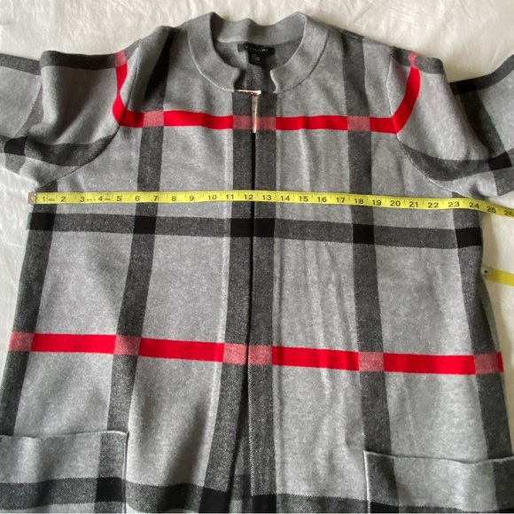 Tahari Duster Plaid Open Cardigan Sweater Coat - Picture 14 of 14